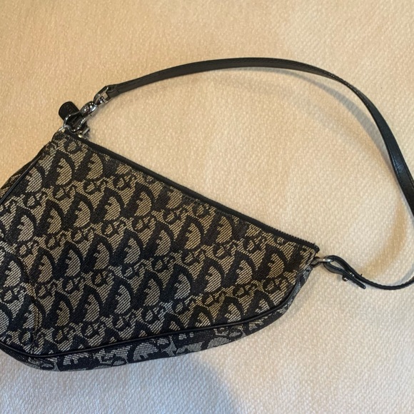 Dior mini saddle bag - Picture 2 of 6